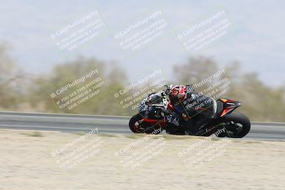 media/Apr-20-2025-CVMA (Sun) [[39090e8767]]/Race 9-Formula LW Twins Shootout/